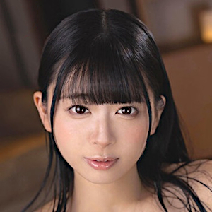 花柳杏奈(はなやぎあんな)